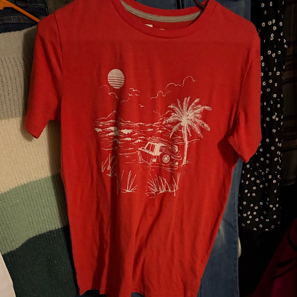 Old Navy Red T-Shirt